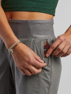 Prana Evergreen Hiking Shorts 9.5" 9 Prana Evergreen Hiking Shorts 9.5" -Swimming Gear Store 115221 04