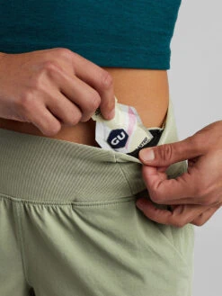 Prana Evergreen Hiking Shorts 5" -Swimming Gear Store 115222 05