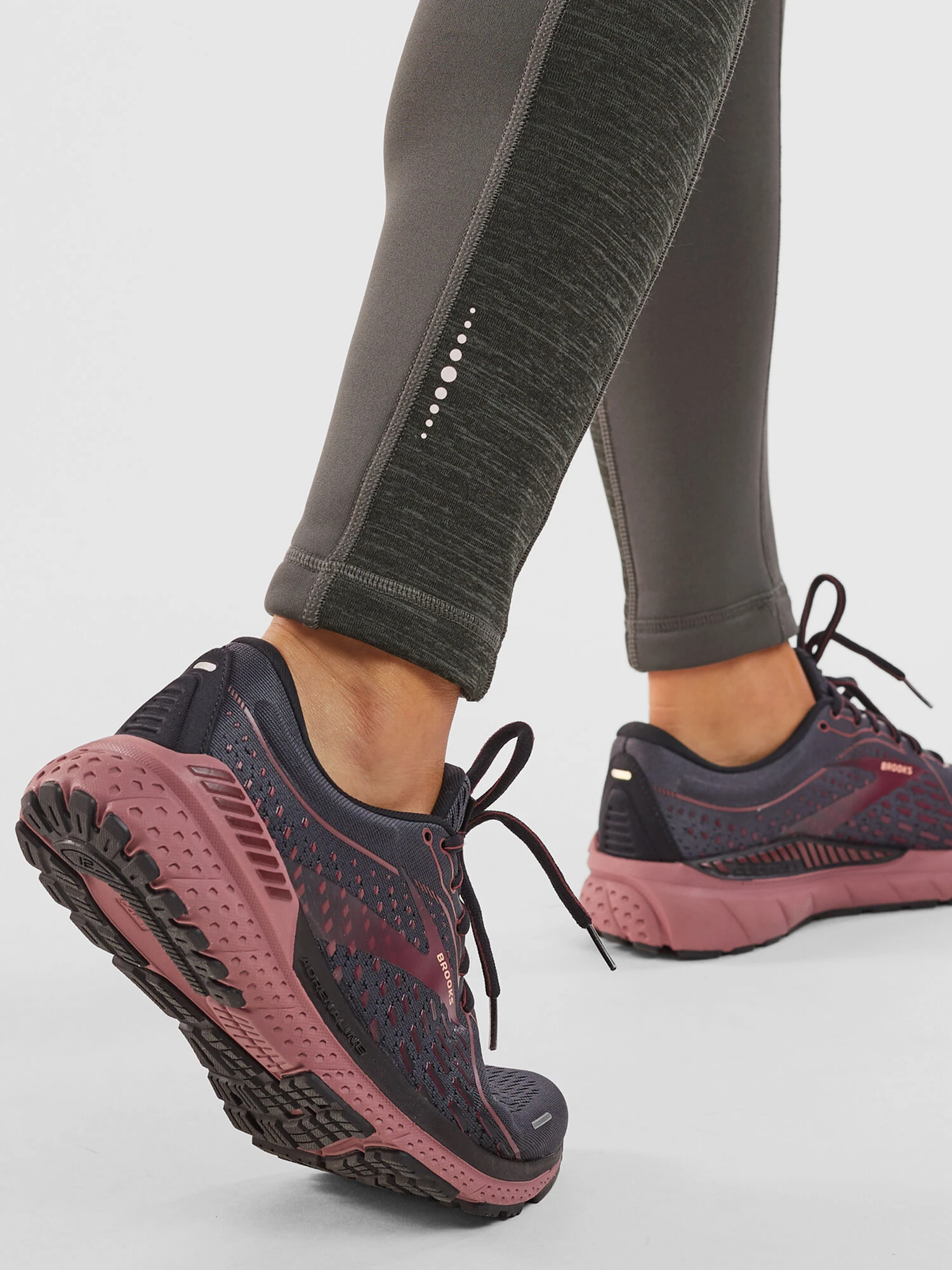 Crash 2.0 Polartec® Petite Tights - Colorblock 8 Crash 2.0 Polartec® Petite Tights - Colorblock - Image 6