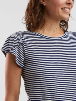 Daydream Tee 13 Daydream Tee -Swimming Gear Store 413308 05