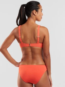 Bodacious 2.0 Underwire Bikini Top - Solid Ribbed 10 Bodacious 2.0 Underwire Bikini Top - Solid Ribbed -Swimming Gear Store 600925 02