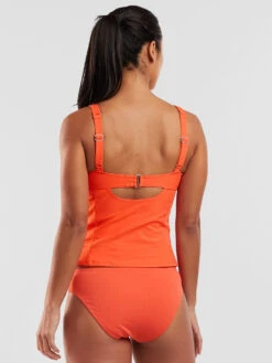 Bodacious 2.0 Underwire Tankini Top - Solid Ribbed 10 Bodacious 2.0 Underwire Tankini Top - Solid Ribbed -Swimming Gear Store 600926 02