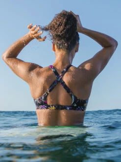 Better Bikini Top - Midnight Garden 15 Better Bikini Top - Midnight Garden -Swimming Gear Store 633544 06