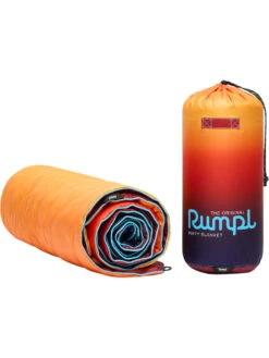 Rumpl The Puffer Blanket - Pyro Fade -Swimming Gear Store 711118 03